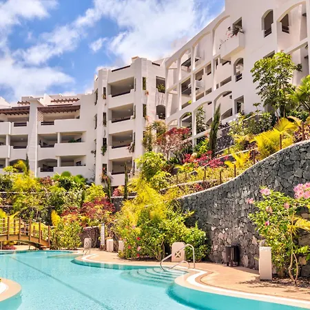 Jardines - Tabor 2-3 Pool View בית נופש ארונה