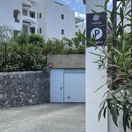 Jardines - Tabor 2-3 Pool View Сasa de vacaciones *